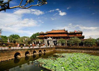 DANANG - HOI AN - MY SON - HUE - BA NA HILL (HAND GOLDEN BRIDGE) TOUR 6 DAYS 5 NIGHTS from 339 USD/person