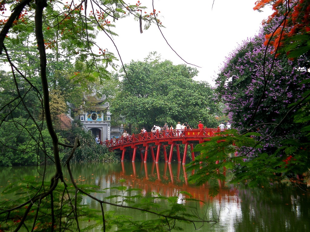 SAIGON - DANANG - HANOI VIETNAM PACKAGE TOUR 9 DAYS 8 NIGHTS from 450 USD/person only