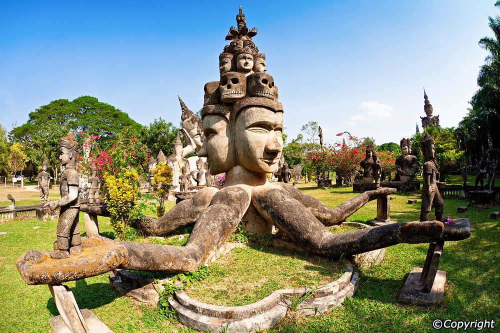 EXPLORE THE CAPITAL CITY OF VIENTIANE 3 DAYS 2 NIGHTS